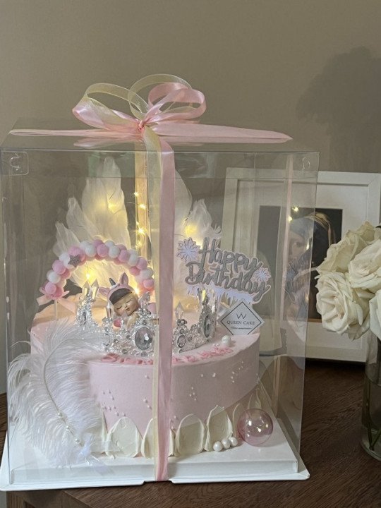 Caja Alta Transportadora Para Pastel De Acetato Con Base Cuadrada