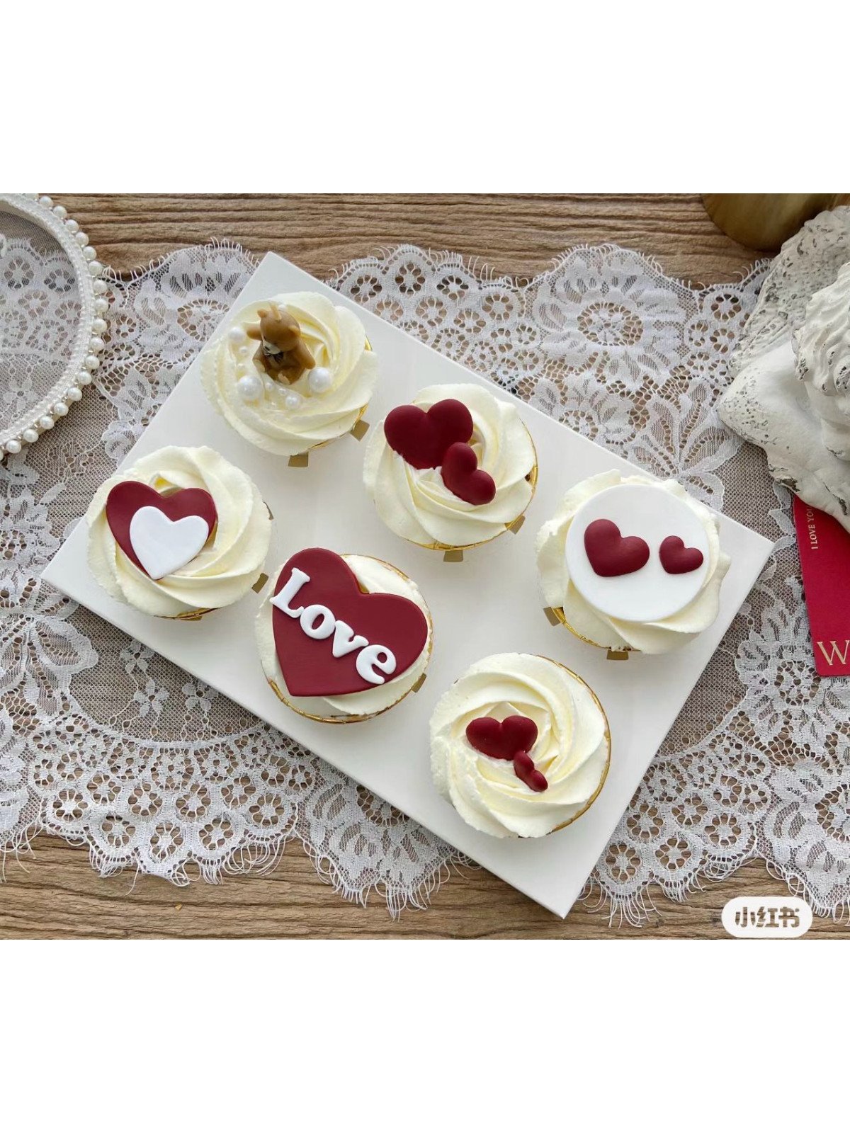 Caja De Acetato Para Cupcakes Elegante Con Soporte De Cartón